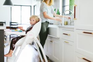 Stolica za hranjenje – Kako odabrati?