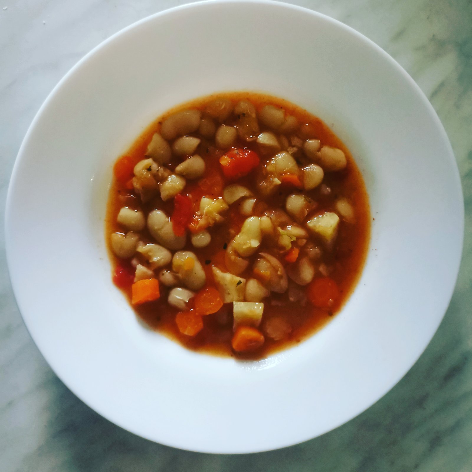 Posni pasulj bez zaprške 8+ (mera za celu porodicu)