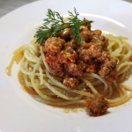 Kako napraviti špagete bolonjez za bebu i celu porodicu? VIDEO RECEPT