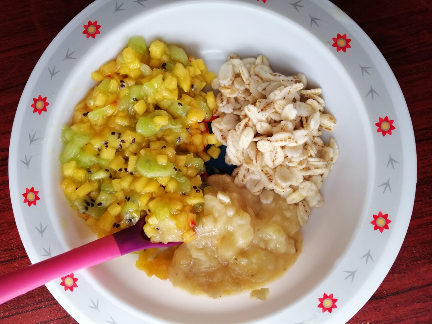 Kašica sa voćem i ječmom 6+